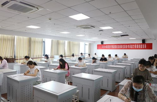 2024年宿遷市首屆登記注冊(cè)崗位服務(wù)專員能力等級(jí)技能競賽在淮海技師學(xué)院圓滿舉行